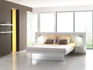 Profine waterbed: vogue Hoofdbord: Lucca Optie: Verlichting Move Accessoires: Nachttafel kwadrant met glas en magic poten